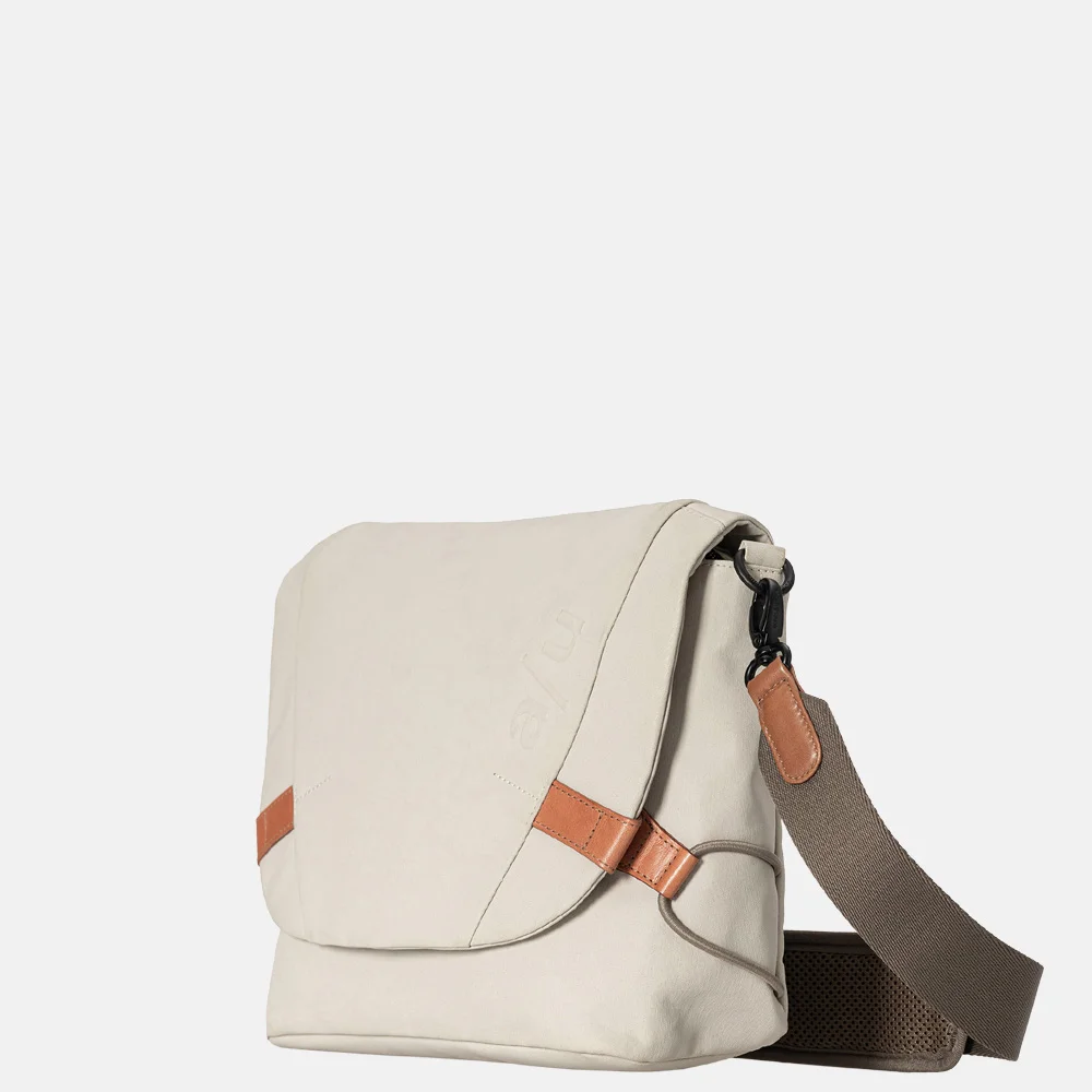 Aunts & Uncles Japan Sendai schoudertas dust bij Duifhuizen