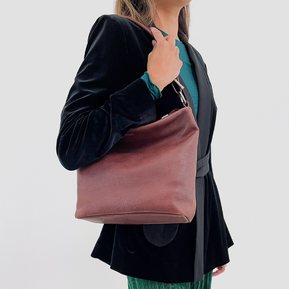 Loulou Essentiels buideltas S cacao bij Duifhuizen
