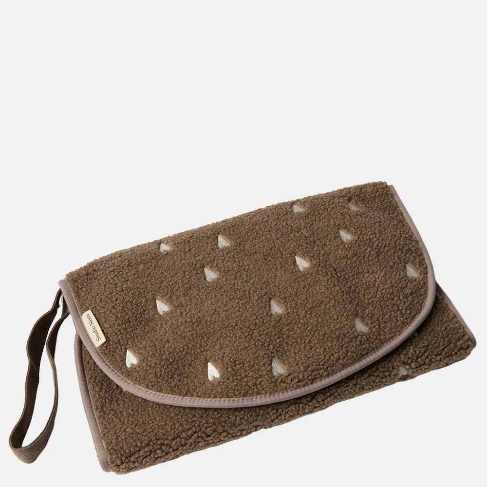 Studio Noos Teddy Hearts Changing Mat brown bij Duifhuizen