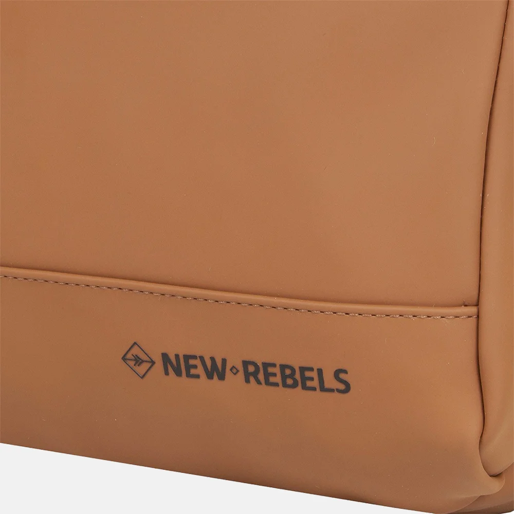 New Rebels William rugzak 15.6 inch cognac bij Duifhuizen