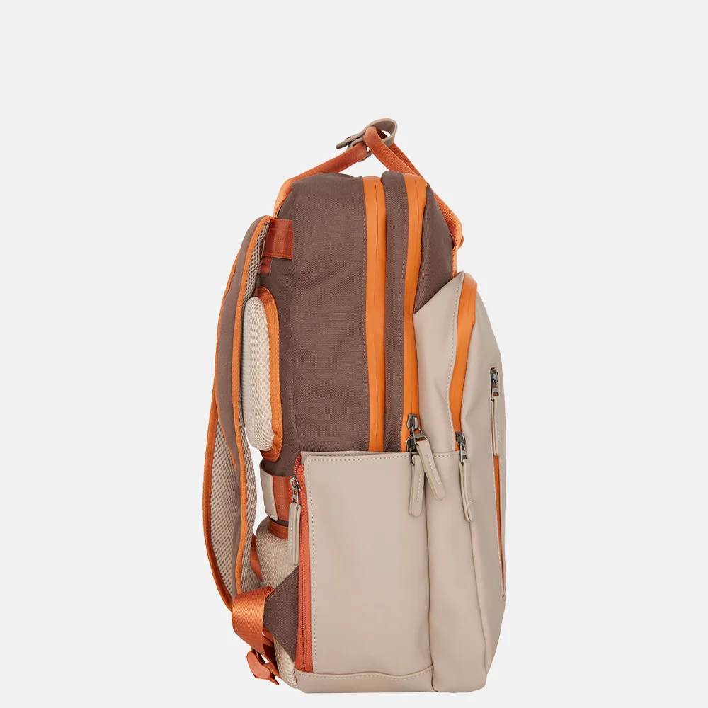 New Rebels Ferron Milwaukee laptoprugzak coffee bij Duifhuizen