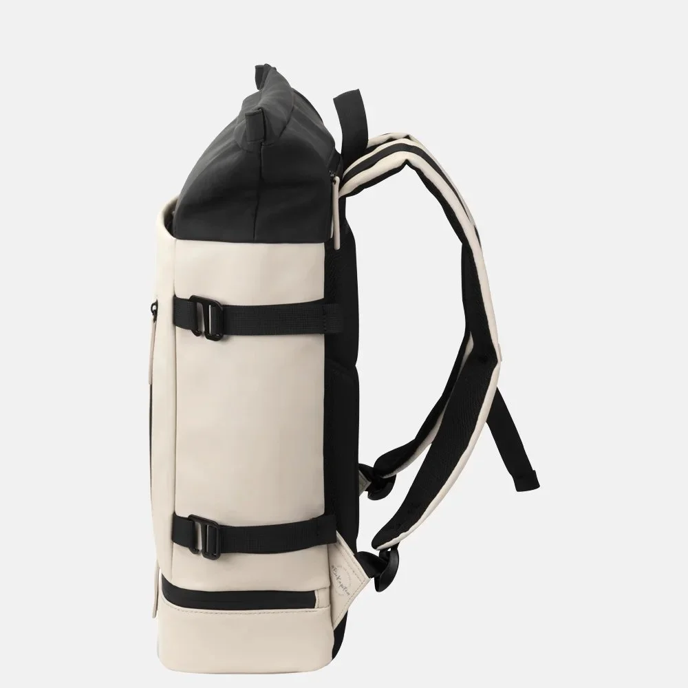 Kapten & Son Helsinki 17.3 inch rugzak cream/black bij Duifhuizen