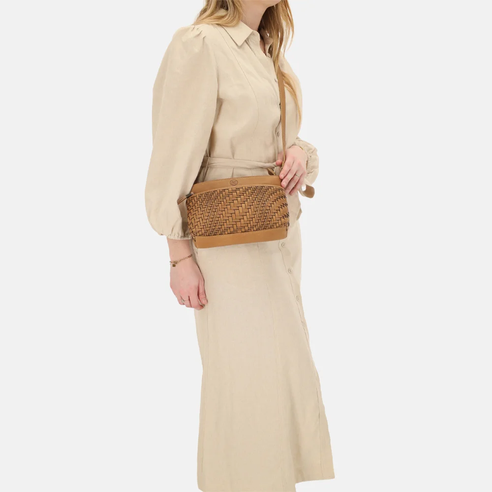 Hide & Stitches Inspired crossbody tas zand bij Duifhuizen
