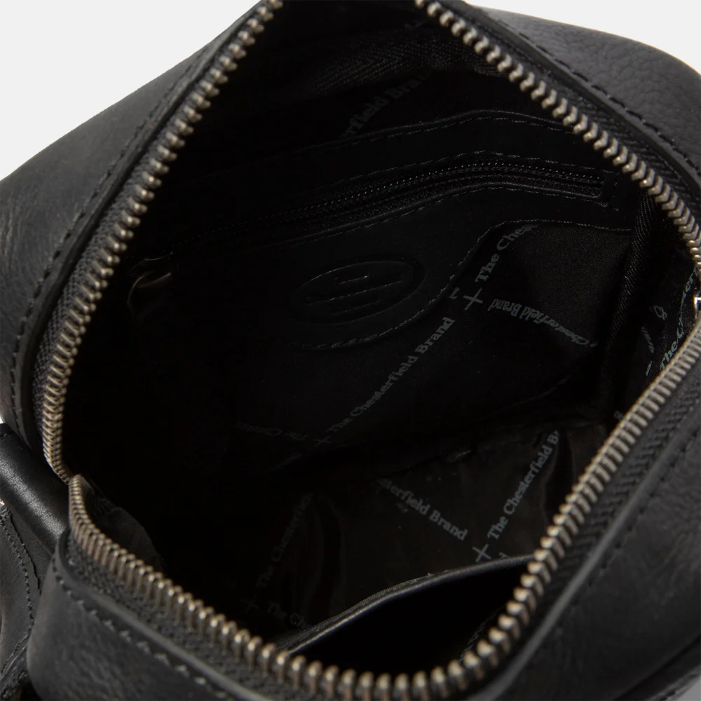 Chesterfield Troy schoudertas soft class black bij Duifhuizen