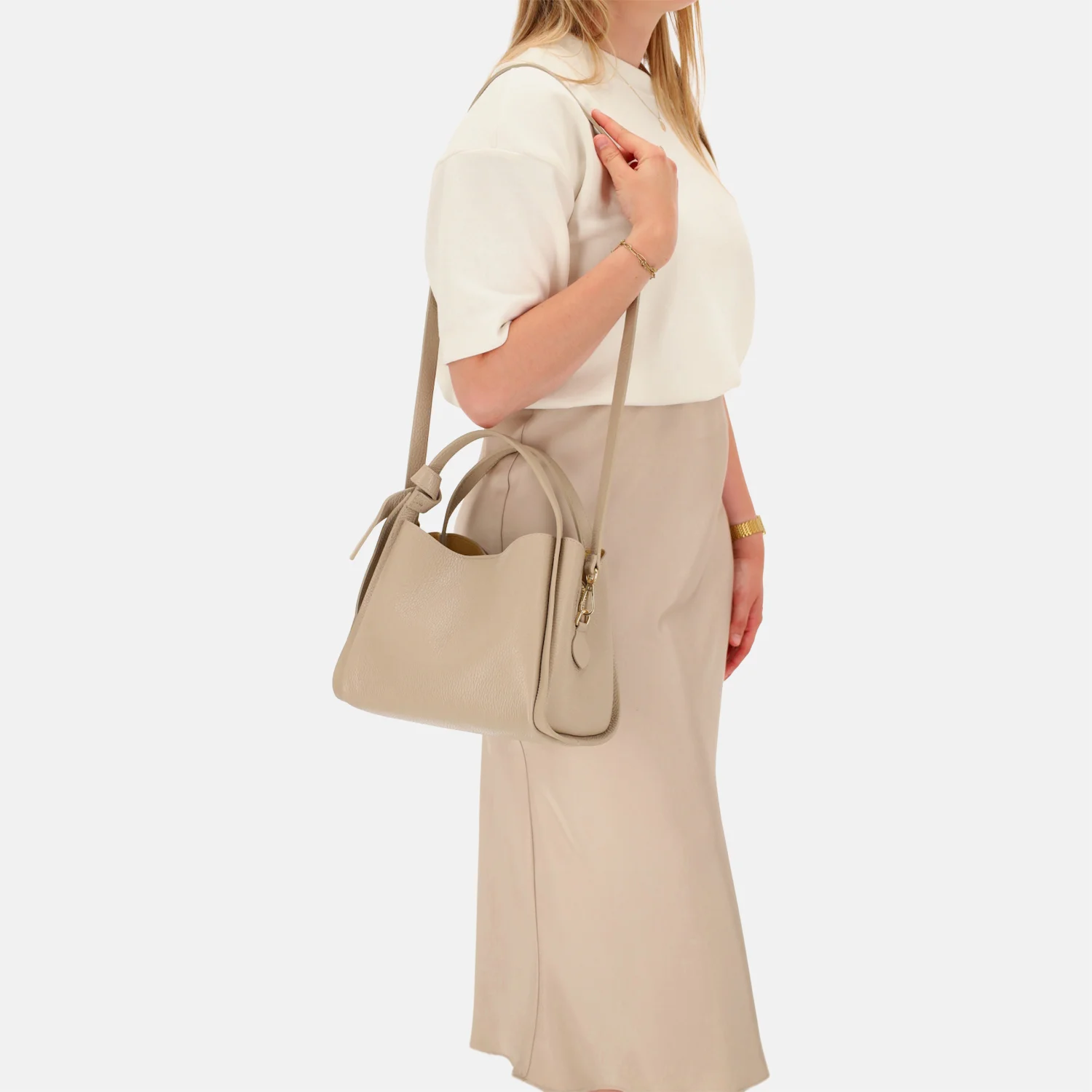 Charm London Knott handtas lichttaupe bij Duifhuizen