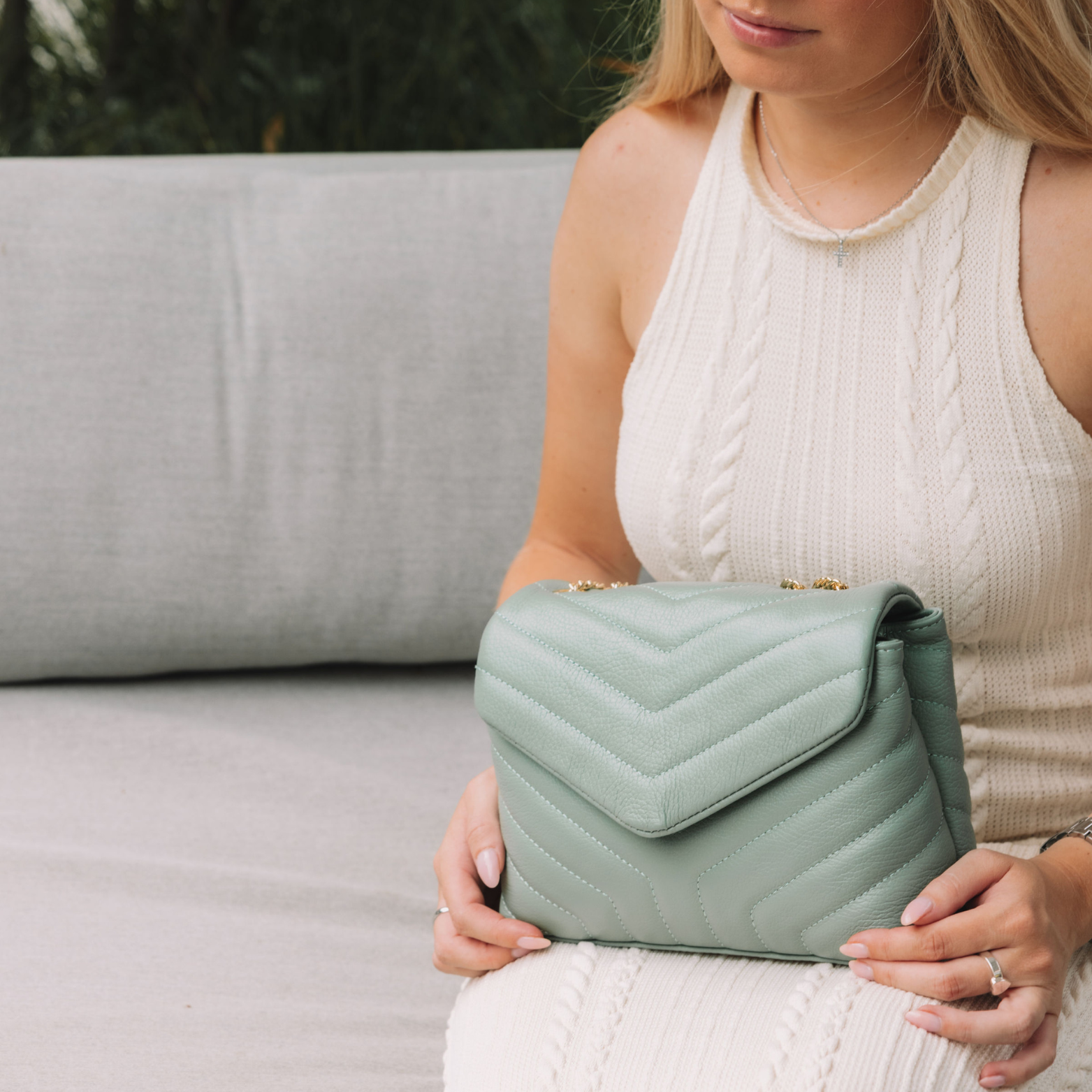 Charm London schoudertas pistache bij Duifhuizen