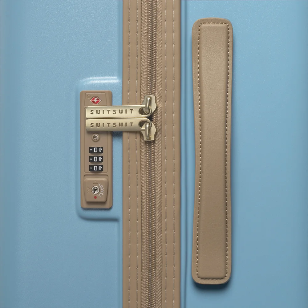 Suitsuit Fusion reiskoffer 76 cm borrowed blue bij Duifhuizen