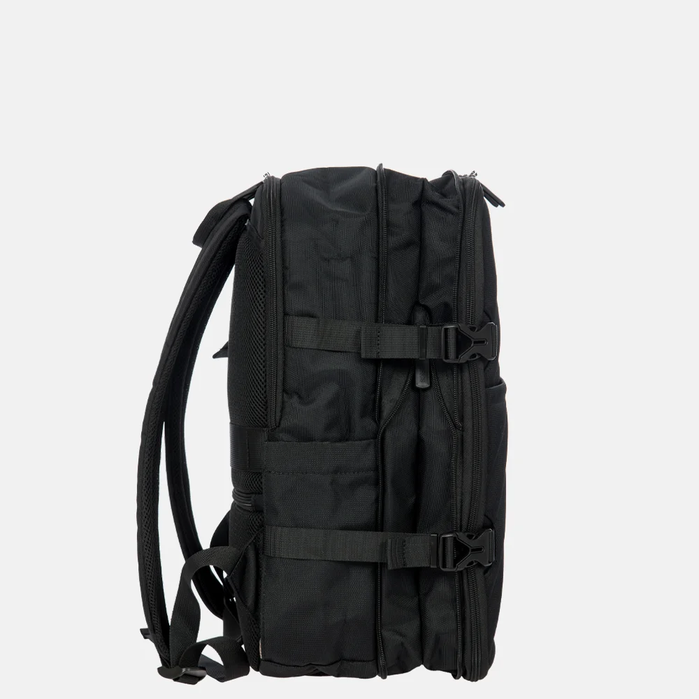 Bric's Be Young 15 inch rugzak black bij Duifhuizen