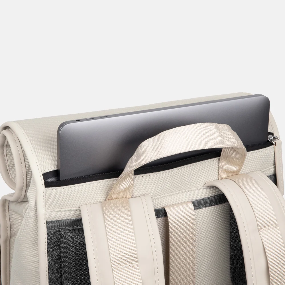 Kapten & Son Lund Pro laptoprugzak sandstone bij Duifhuizen