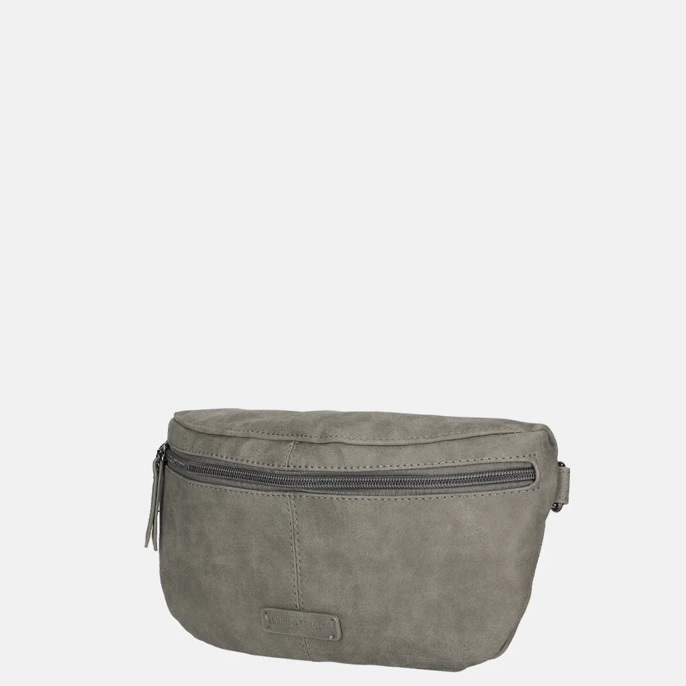 Enrico Benetti heuptas middengrijs bij Duifhuizen