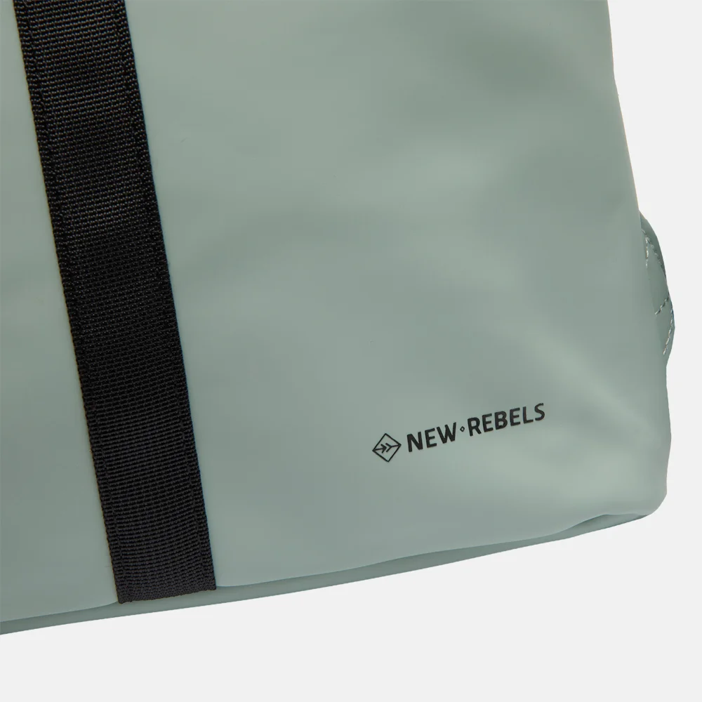 New Rebels Mart rugzak mini salie green bij Duifhuizen