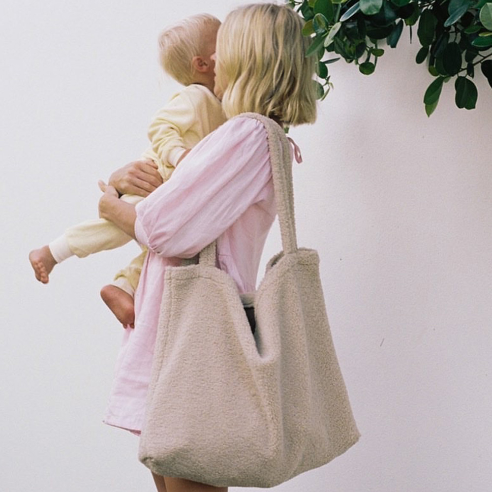 Studio Noos Mom-Bag shopper teddy ecru bij Duifhuizen