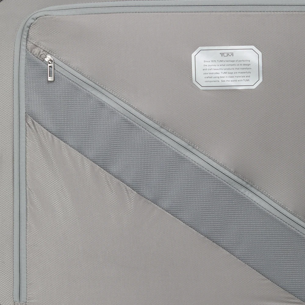 Tumi 19 Degree Extended Trip koffer 76cm titanium bij Duifhuizen