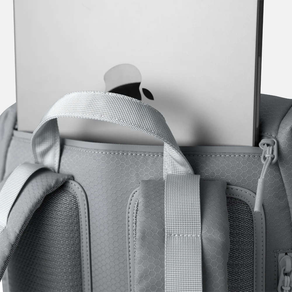 Kapten & Son Yoho rugzak 16 inch stone grey bij Duifhuizen