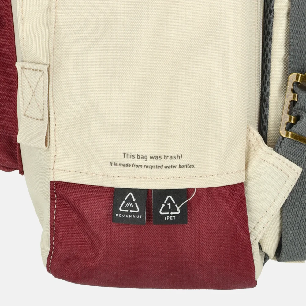 Doughnut Reborn Series rugzak L stone/wine bij Duifhuizen