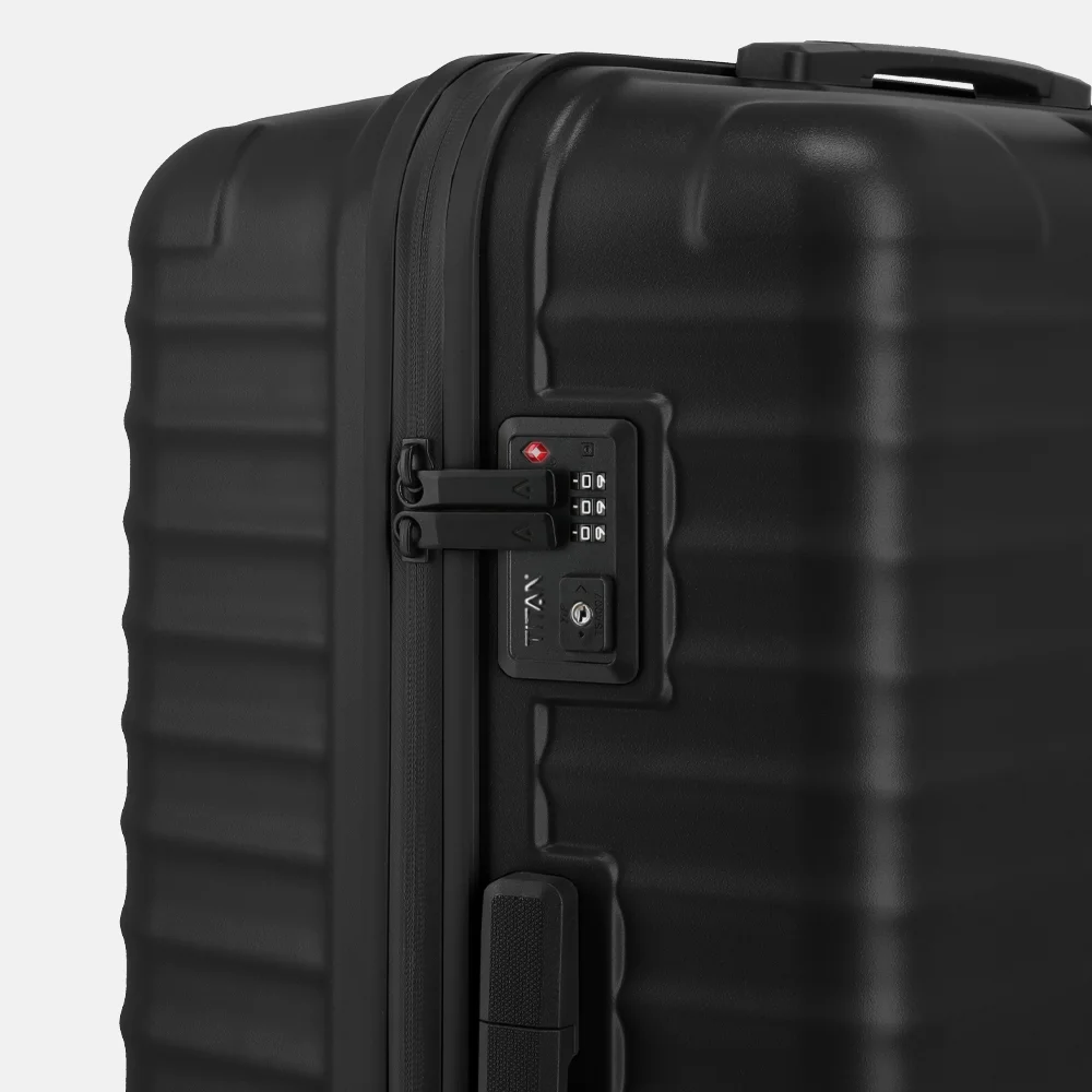 Titan Upgrade reiskoffer nightshade 75 cm black bij Duifhuizen