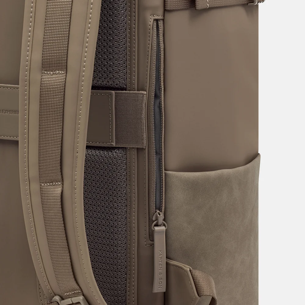Kapten & Son Bali Pro laptoprugzak 16 inch walnut bij Duifhuizen