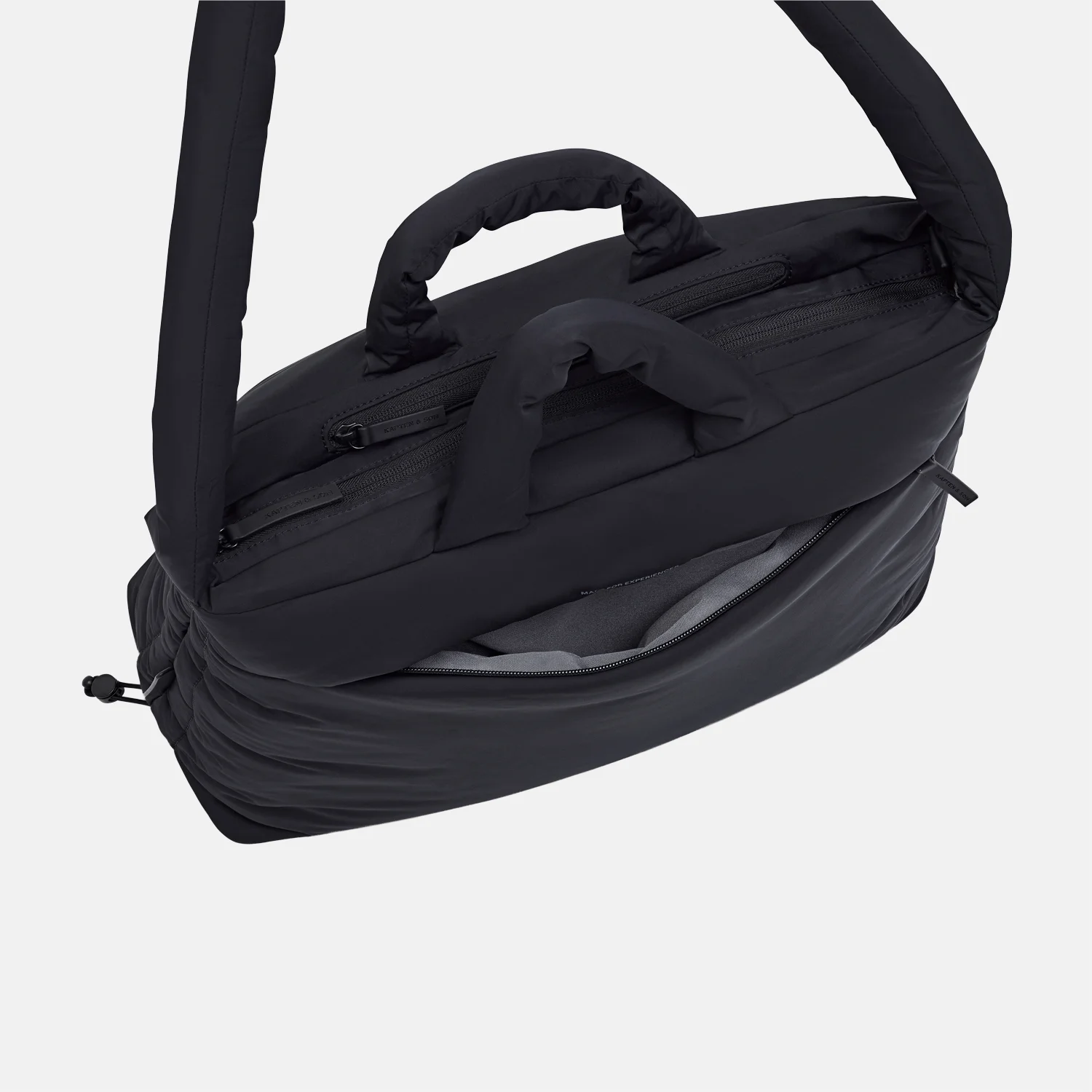Kapten & Son Skara Cloud Pro shopper 16 inch all black bij Duifhuizen