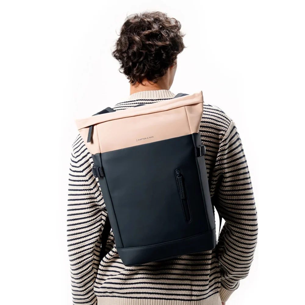 Kapten & Son Helsinki 2.0 rugzak 15 inch navy bij Duifhuizen