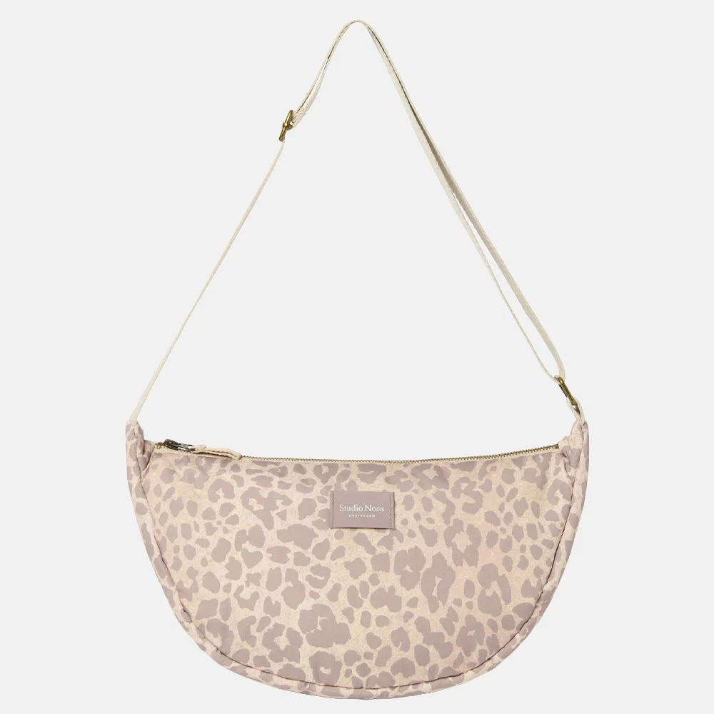Studio Noos Puffy Adult fannypack crossbody tas beige leopard bij Duifhuizen