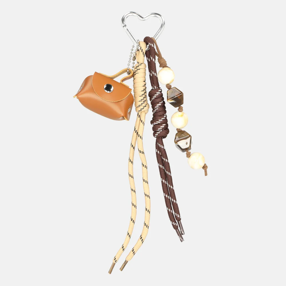 Flora & Co bag charm/tassenhanger camel