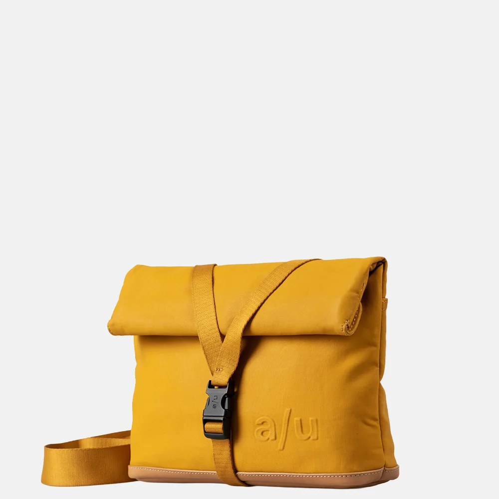 Aunts and Uncles Yao rolltop crossbody tas amber bij Duifhuizen