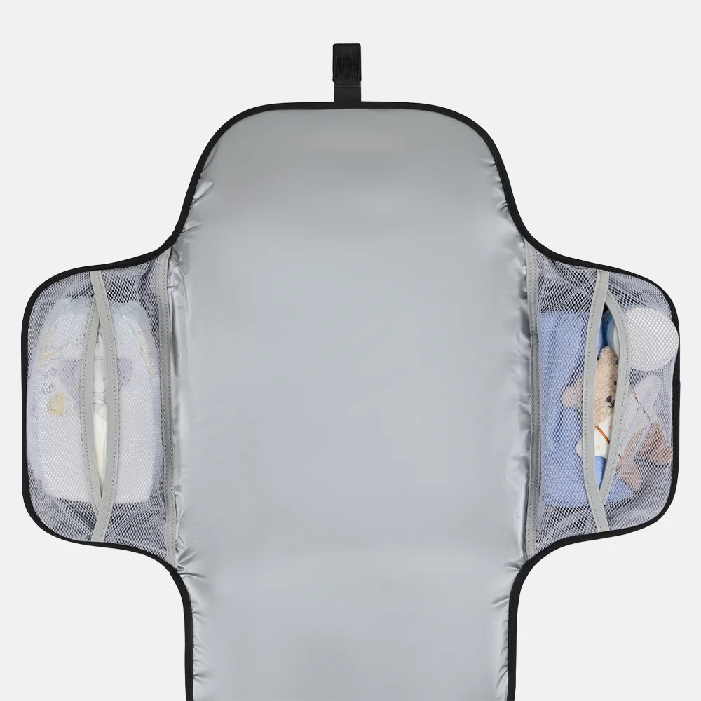 Kapten & Son Diaper verschoningsmat all black bij Duifhuizen