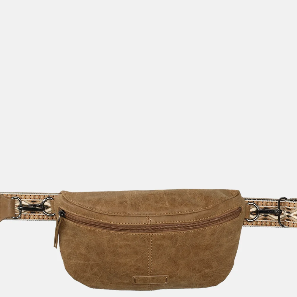 Enrico Benetti heuptas camel