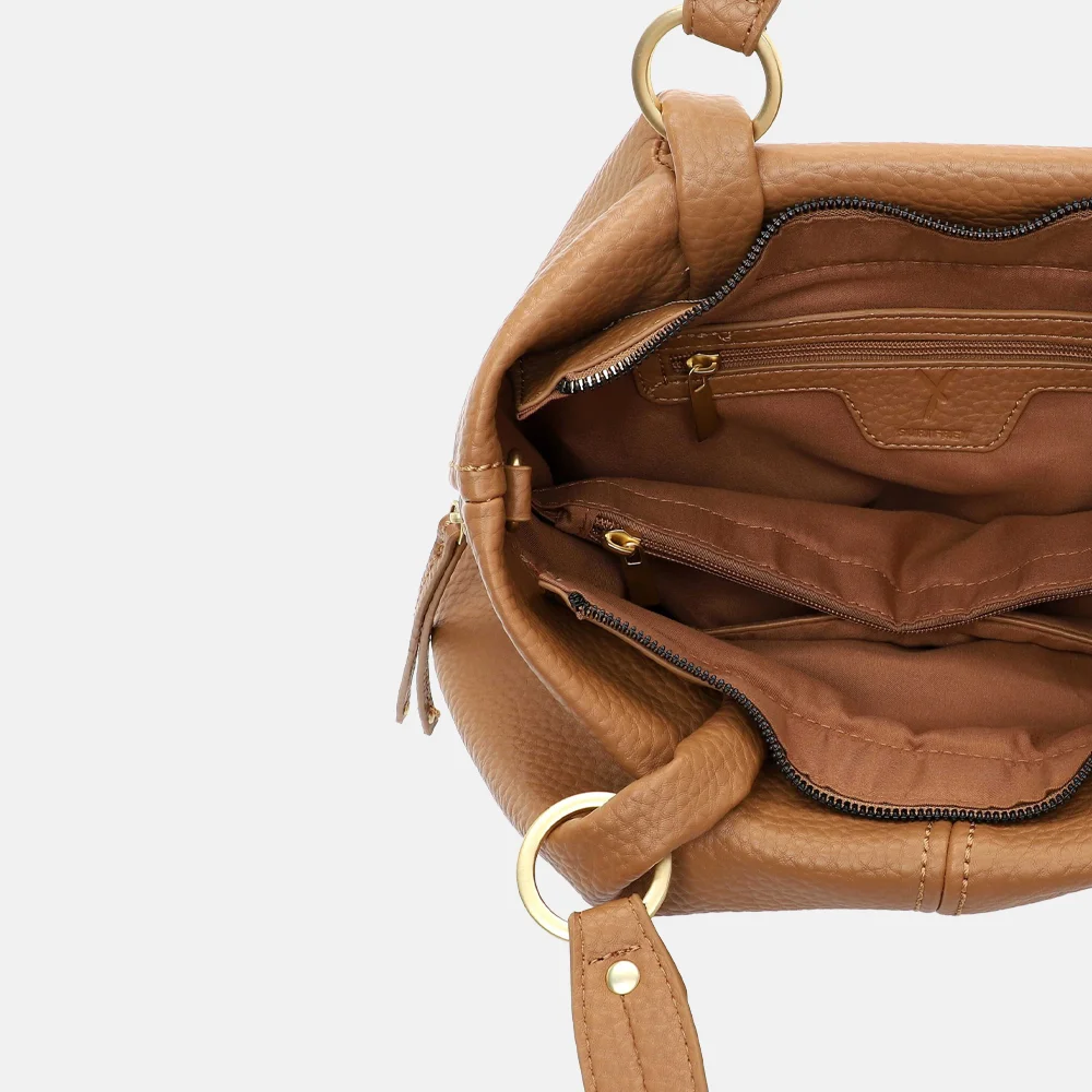 Suri Frey handtas M sahara bij Duifhuizen