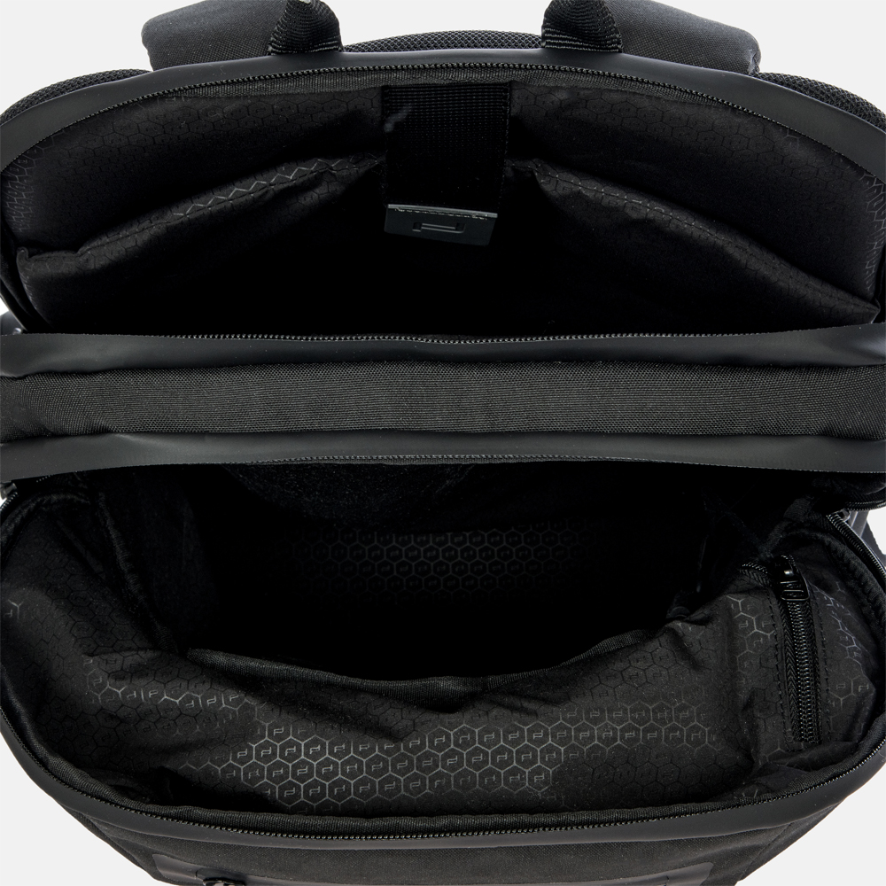 Porsche Design Urban Eco rugzak 15 inch black bij Duifhuizen Porsche Design Urban Eco rugzak 15 inch black bij Duifhuizen