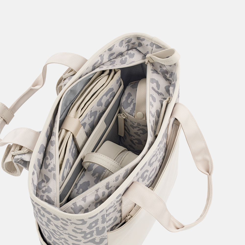 Kapten & Son Lindby rugzak 14 inch leopard sandstone bij Duifhuizen