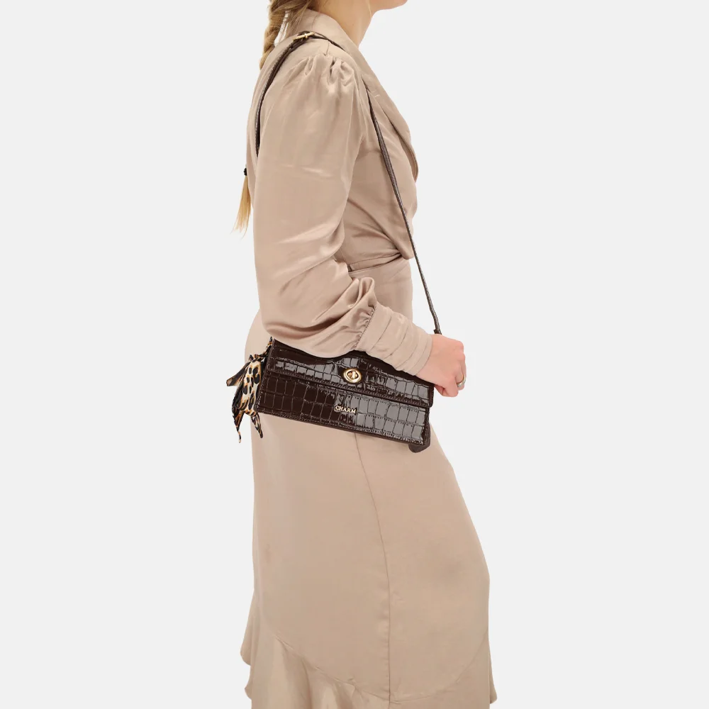 Charm London Knightsbridge schoudertas donkerbruin bij Duifhuizen