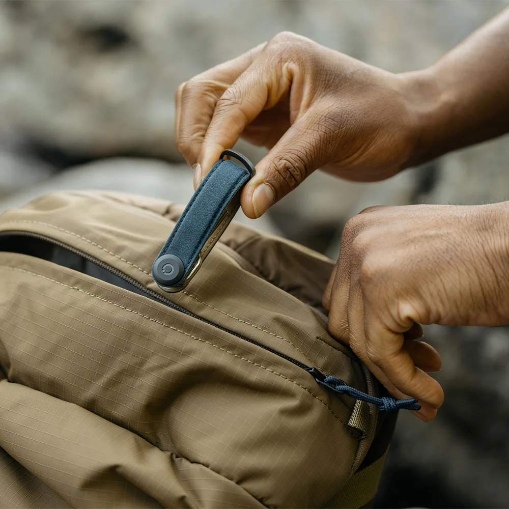 Orbitkey  2.0 Waxed canvas navy blue bij Duifhuizen