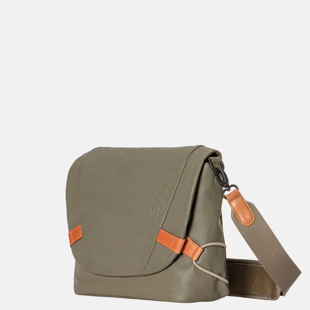 Aunts and Uncles Japan Sendai schoudertas fallen rock bij Duifhuizen