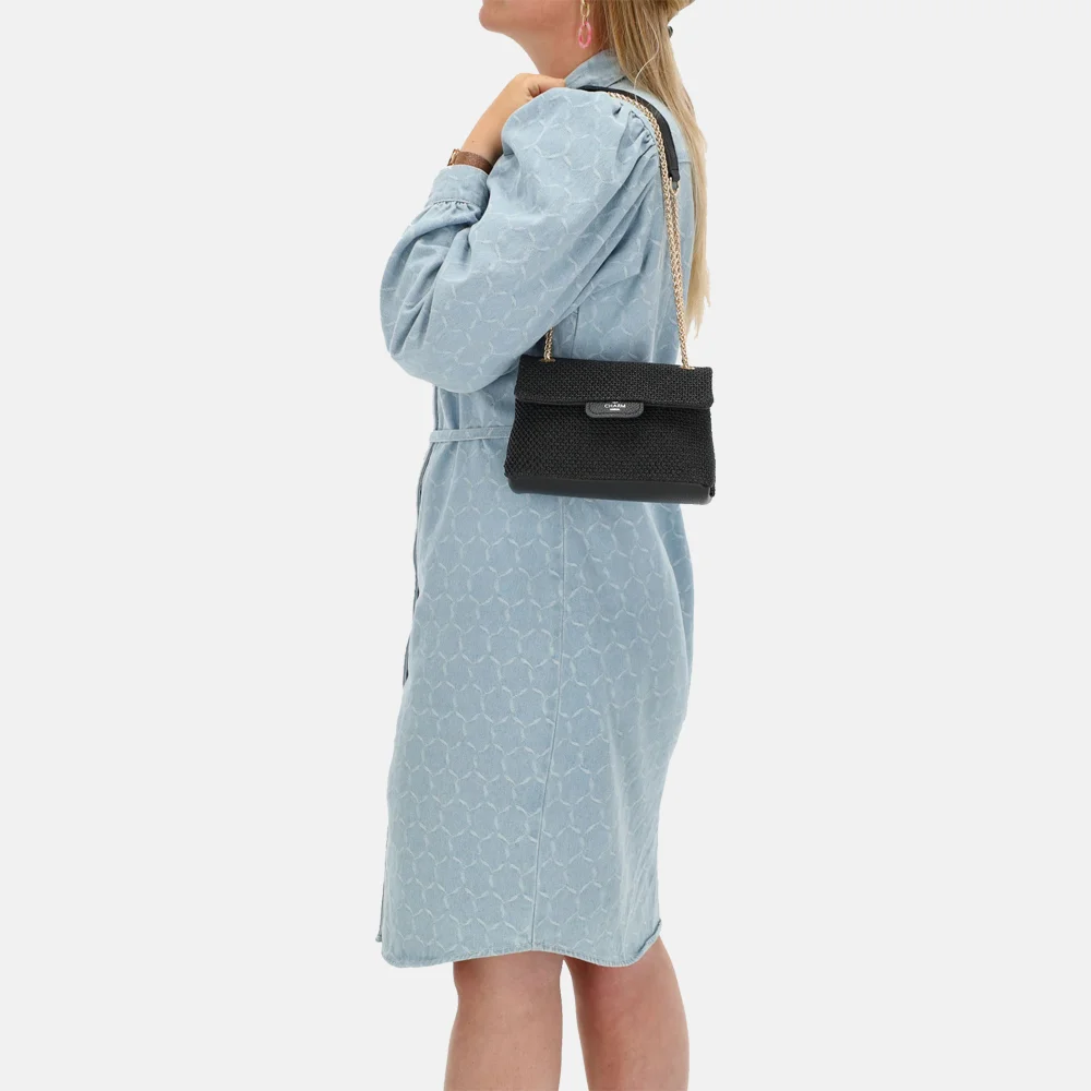 Charm London Raffia schoudertas zwart bij Duifhuizen