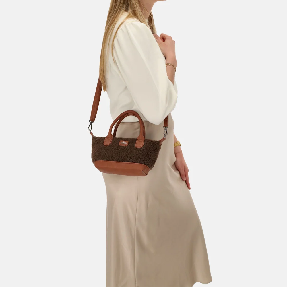 Charm London Buckingham handtas teddy XS donkerbruin bij Duifhuizen