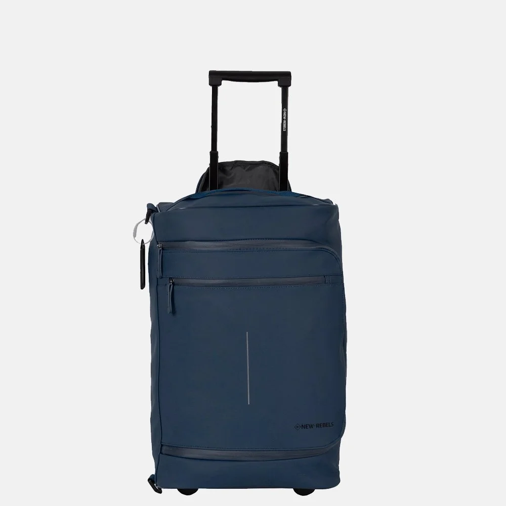 New Rebels Harper on board reistas S navy