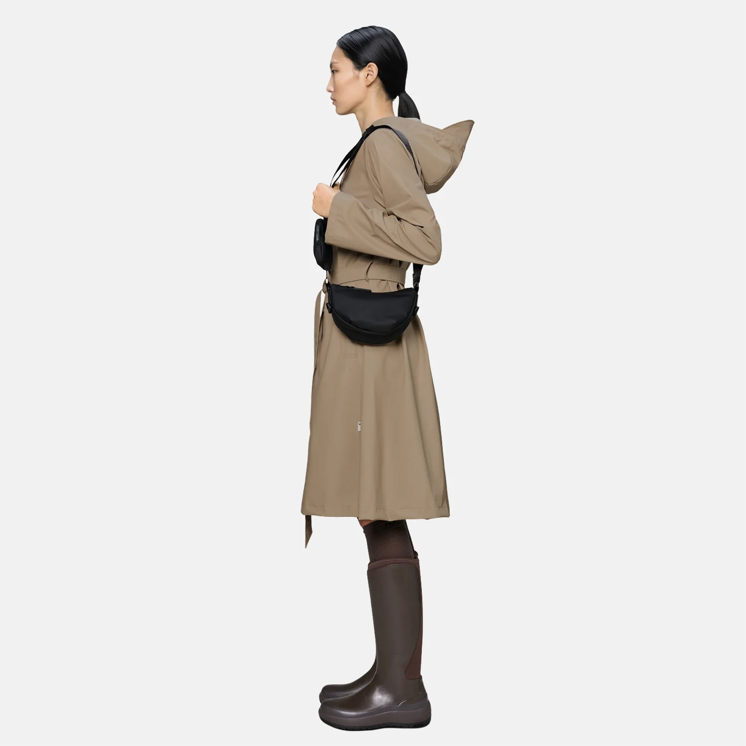 Rains Valera crossbody tas black bij Duifhuizen