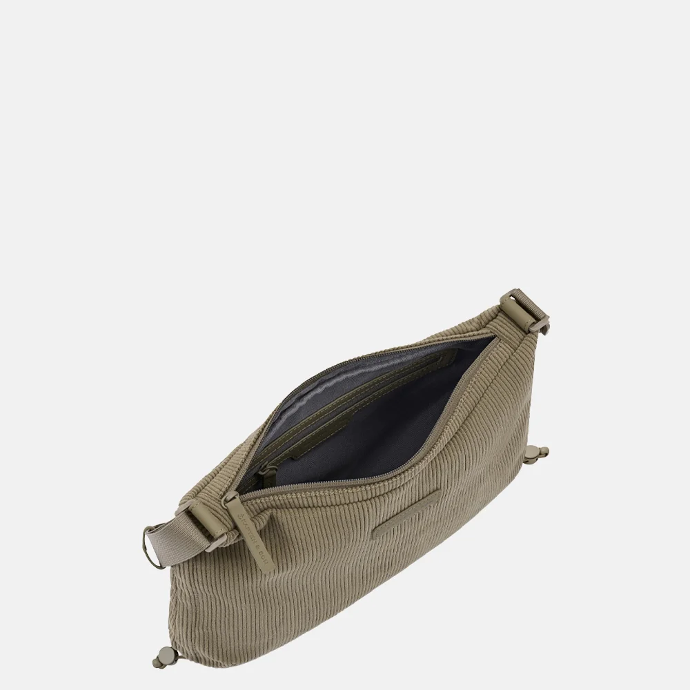 Kapten & Son Skara Corduroy crossbody tas small forest green bij Duifhuizen