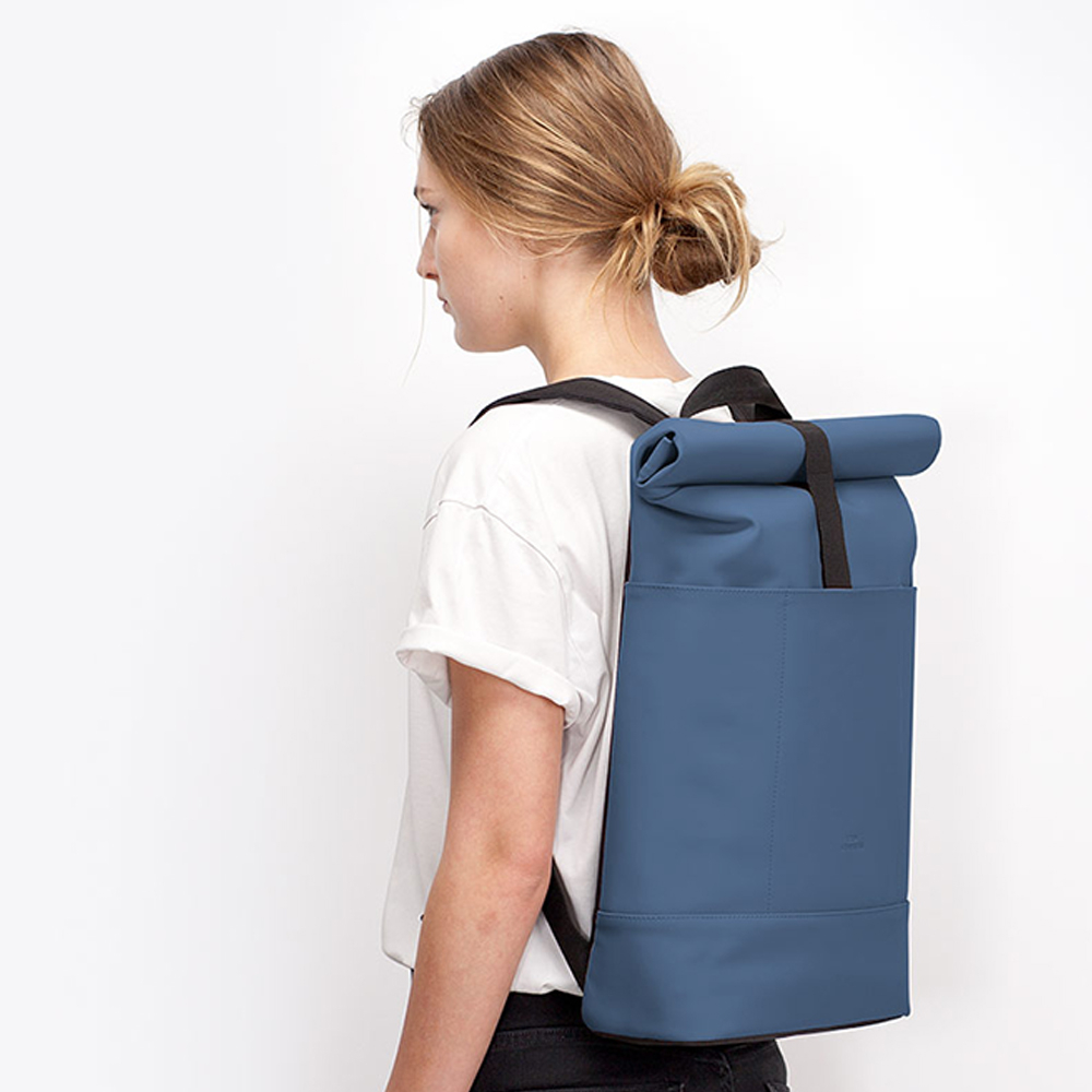 Ucon Acrobatics Hajo Lotus rugzak 15.4 inch steel blue bij Duifhuizen