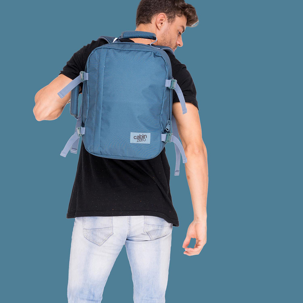 CABINZERO Classic rugzak 28L aruba blue bij Duifhuizen