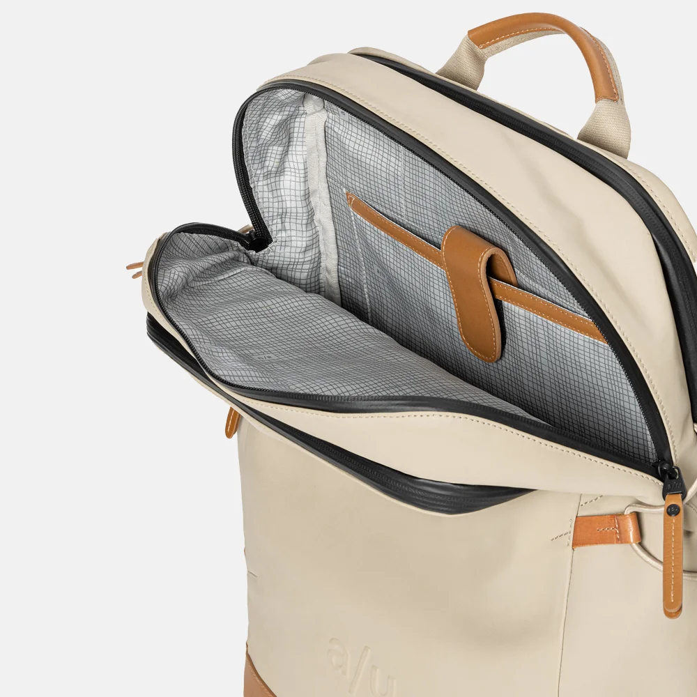 Aunts and Uncles Japan Kawaguchi rugzak 15 inch nomad bij Duifhuizen