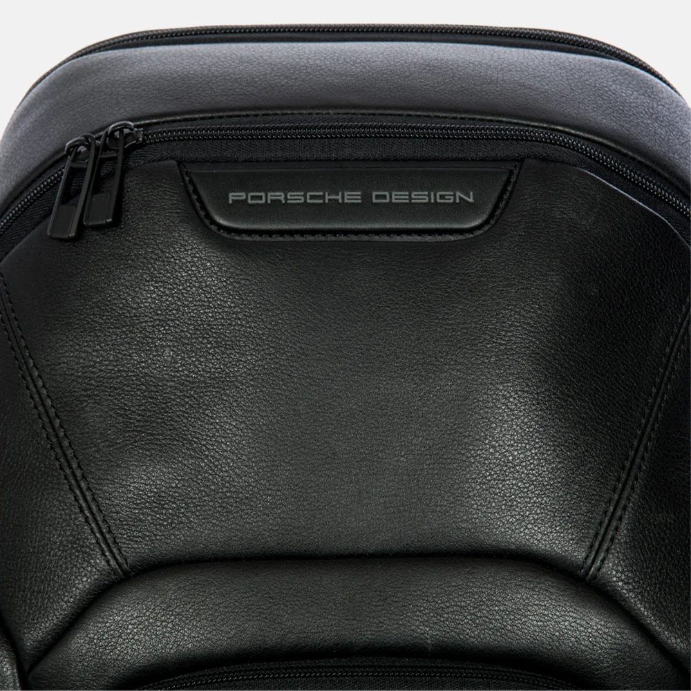 Porsche Design Evo laptoprugzak M expandable black bij Duifhuizen