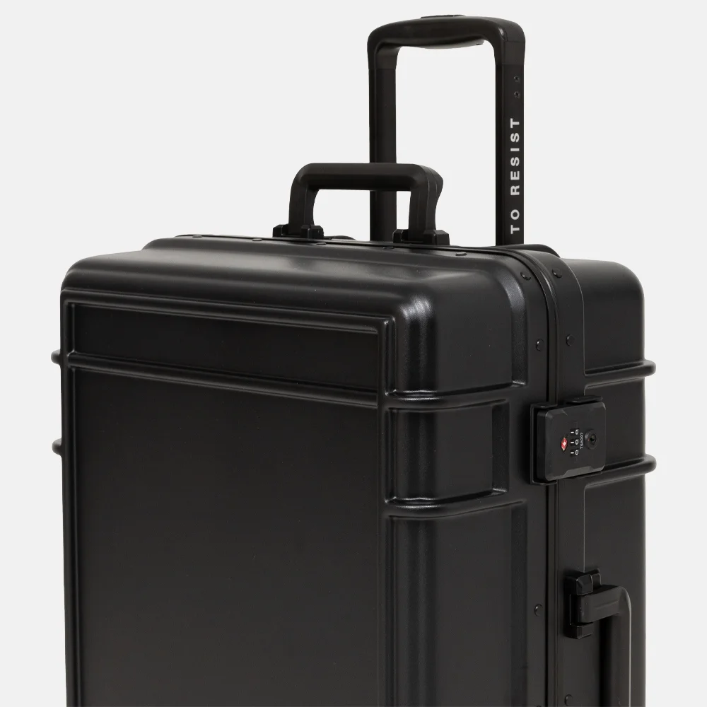 Eastpak Resist'R reiskoffer 68 cm black bij Duifhuizen