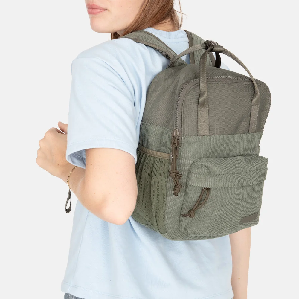 New Rebels rugzak S sage green bij Duifhuizen