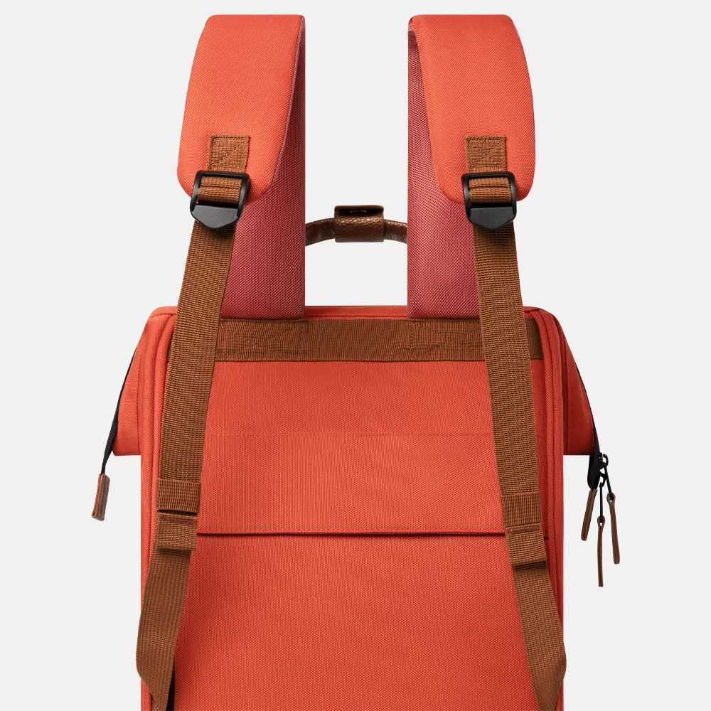 Cabaia Adventurer rugzak M 13 inch bogota bij Duifhuizen