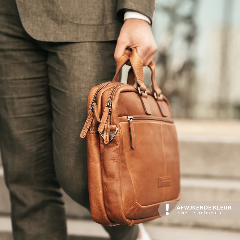 Chesterfield Seth laptoptas 15 inch dark brown bij Duifhuizen