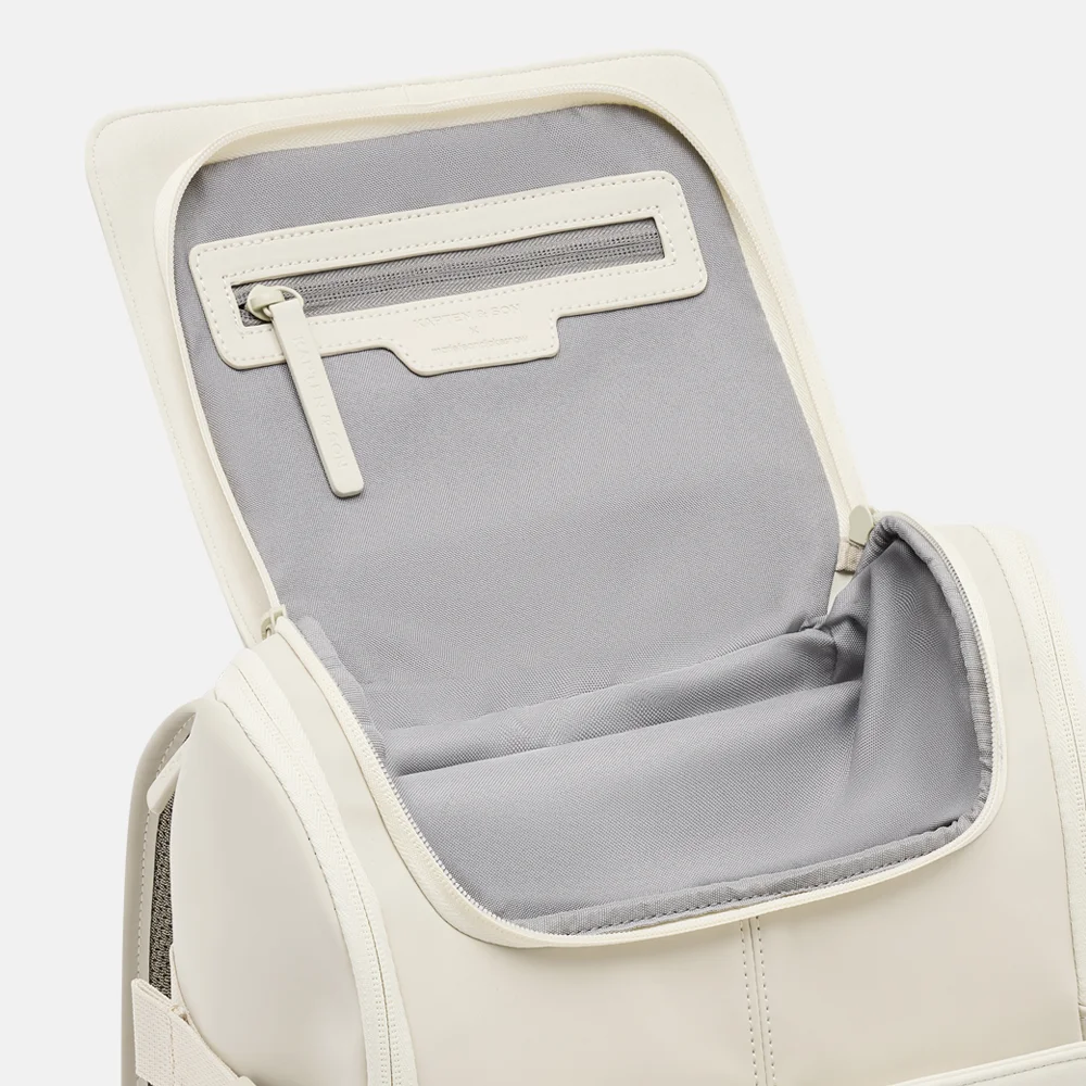 Kapten & Son Bali laptoprugzak M 15 inch sandstone bij Duifhuizen