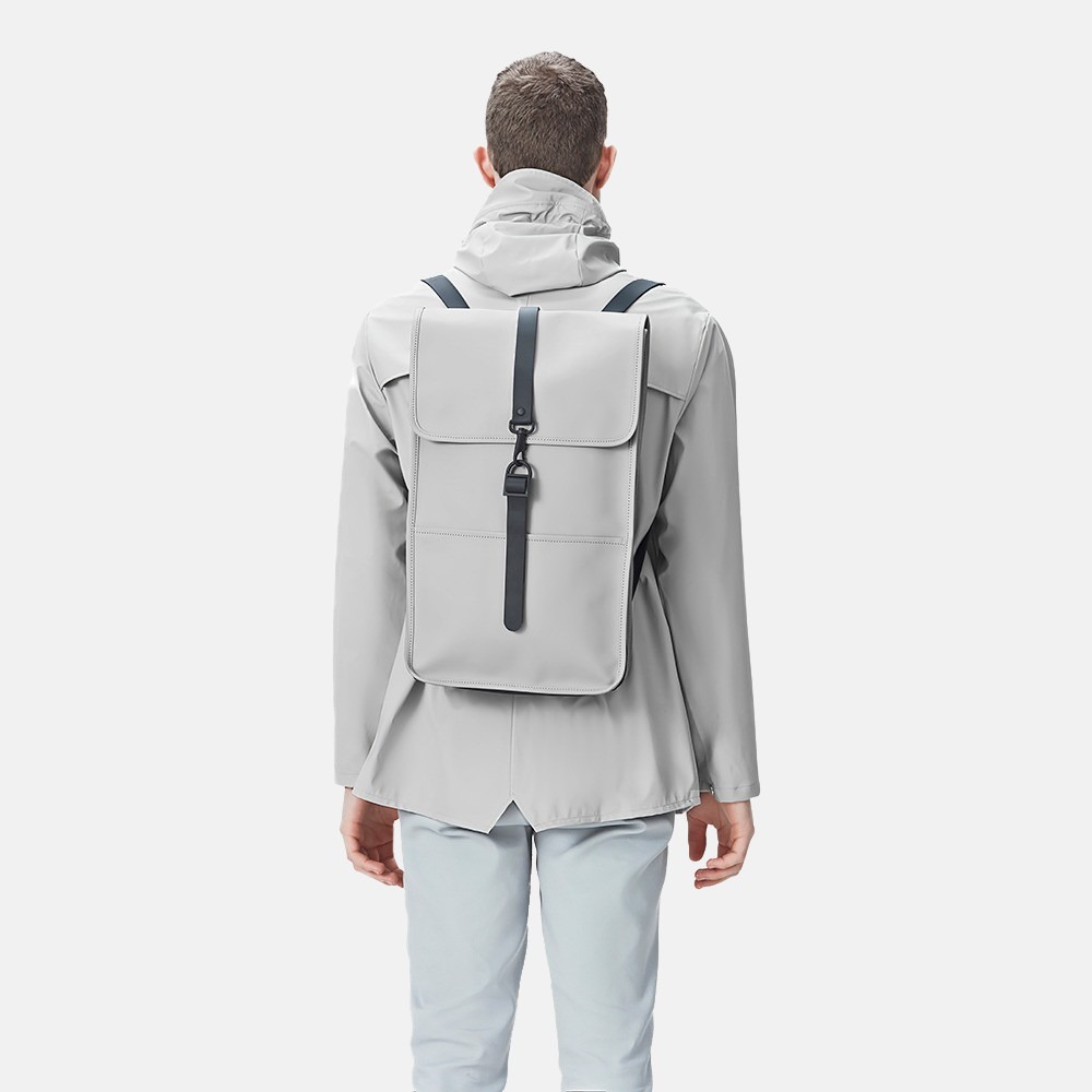 Rains rugzak 15 inch stone bij Duifhuizen