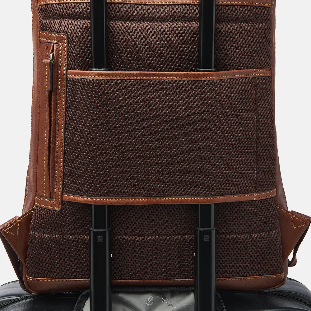 Castelijn en Beerens laptoprugzak 16.6 inch lichtbruin bij Duifhuizen